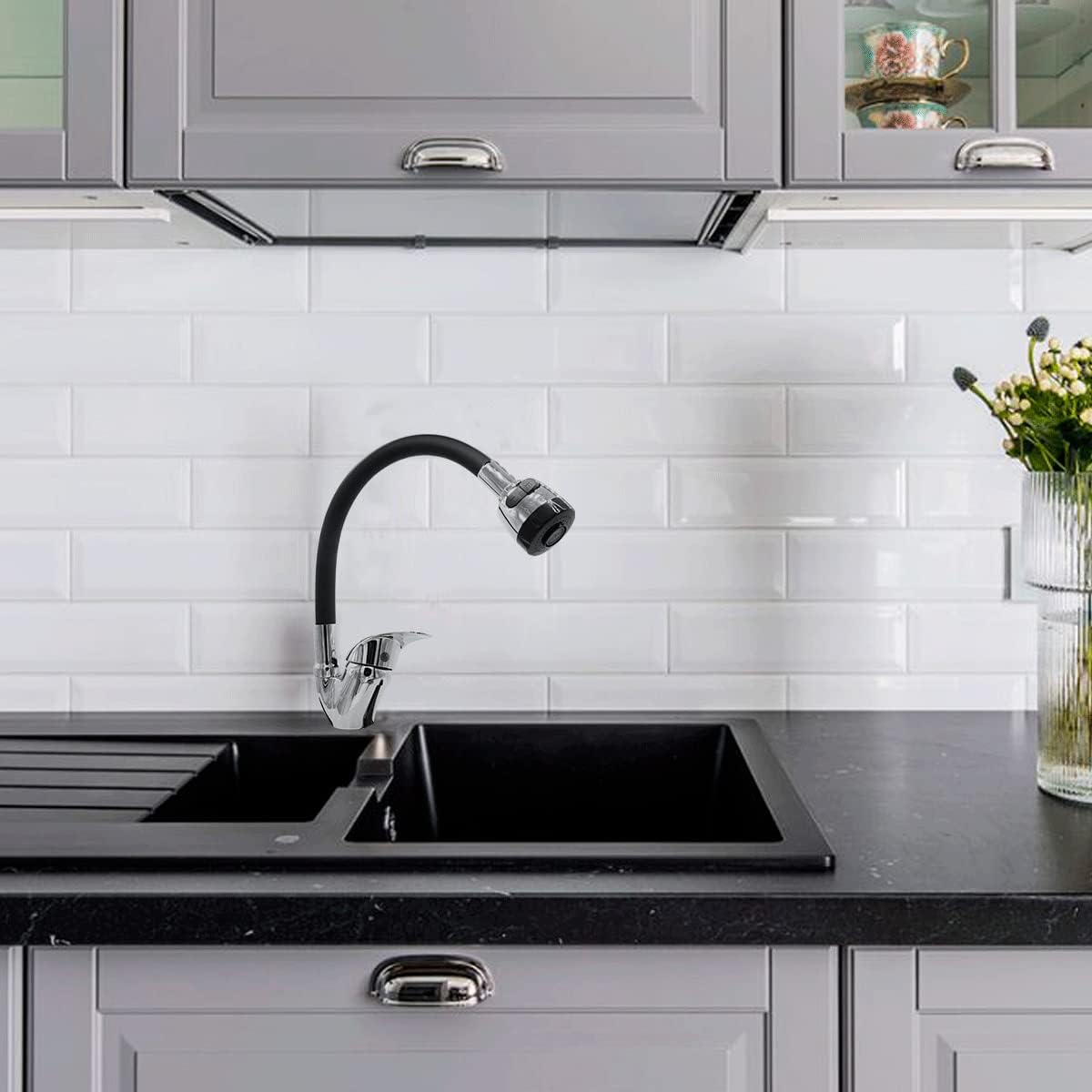 Mezcladora Monomando con Cuello Flexible de Silicón para Fregadero, Doble Chorro, Incluye Mangueras, Diseño Cromo y Negro 2